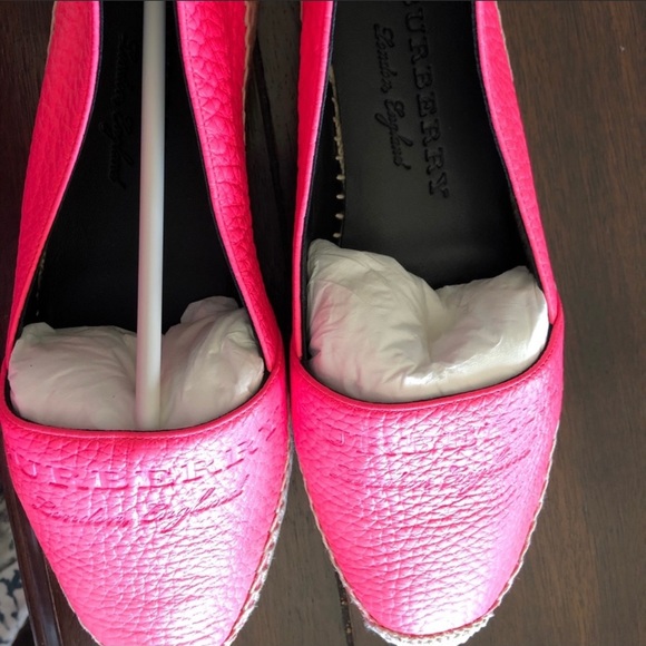 Burberry Neon Pink Hodgeson Logo Espadrilles - Picture 7 of 7